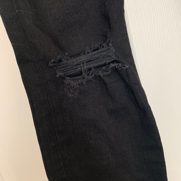 J Brand “OFFBEAT” Black Ripped Denim Jeans - Picture 3 of 4
